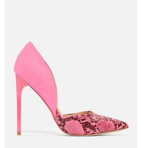 NWOT Pink Snake Print Heels